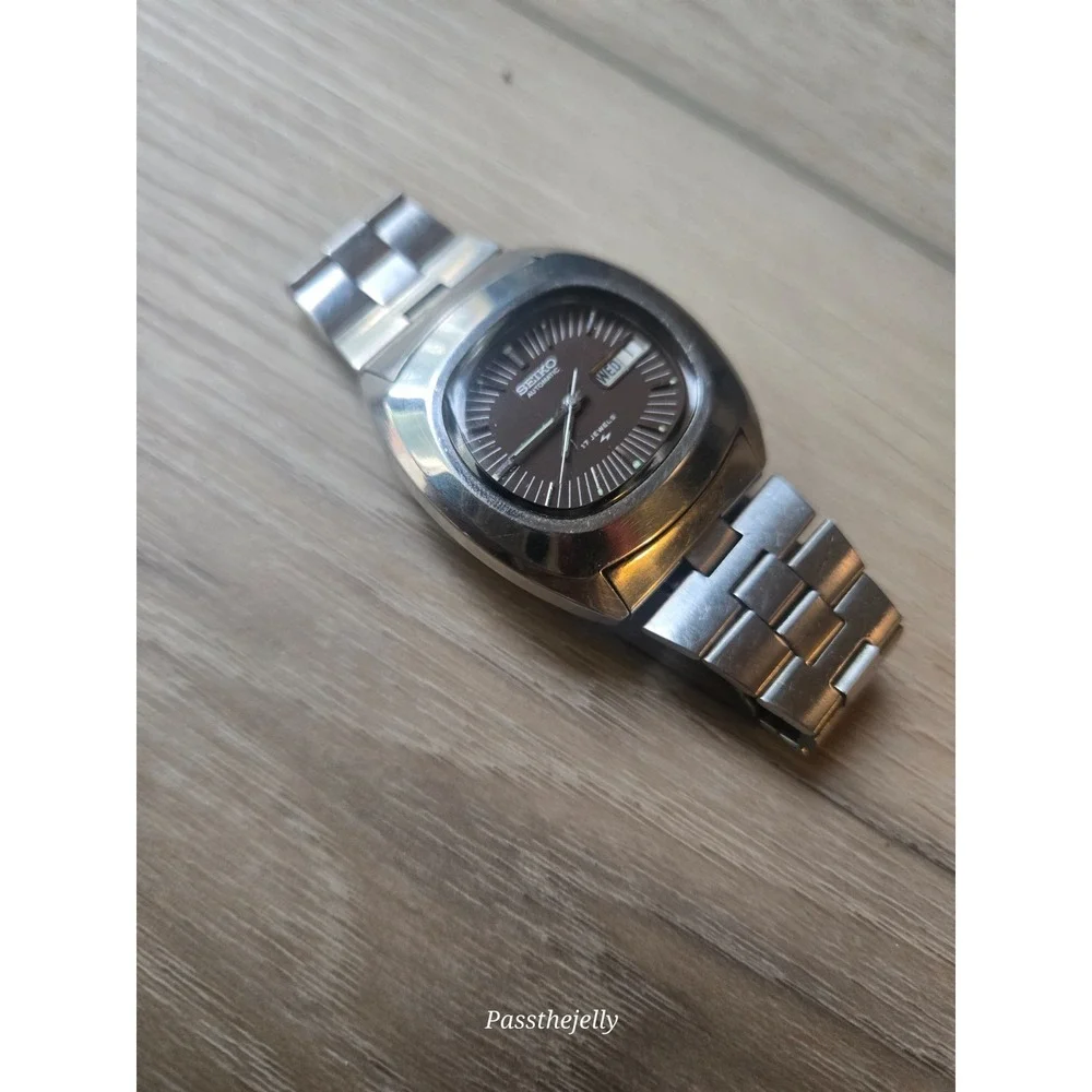 Vintage 1973 Seiko Automatic Watch 7006-5009 17J Brown TV 